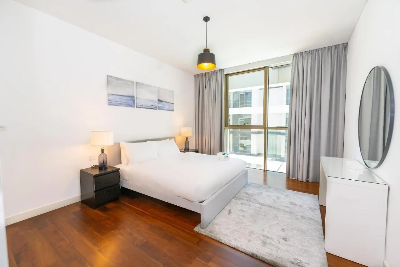 Fam Living - City Walk - Urban Staycations Dubai 0*,  United Arab Emirates