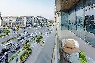 Fam Living - City Walk - Urban Staycations Dubai Apartment