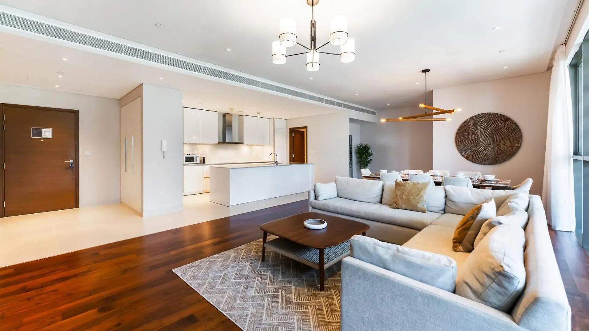 Fam Living - City Walk - Urban Staycations Dubai 0*,  United Arab Emirates
